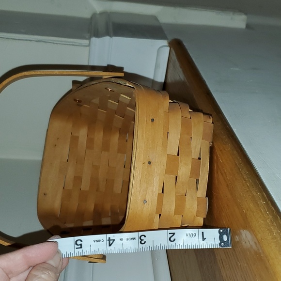 Longaberger gathering basket - Picture 6 of 13